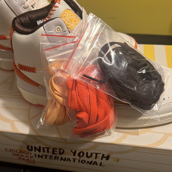 BRAND NEW SPECIAL EDITION MAISON CHATEAU ROUGE RETRO JORDAN 2 NWT - Picture 15 of 17